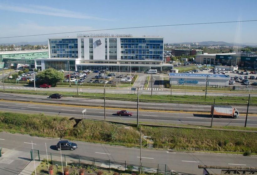 Hotel Diego De Almagro Lomas Verdes