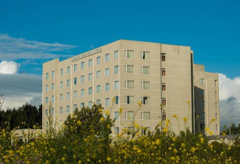 Hotel Diego De Almagro Lomas Verdes