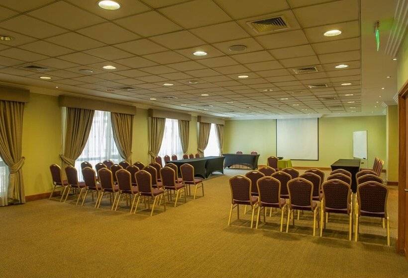 Hotel Diego De Almagro Lomas Verdes