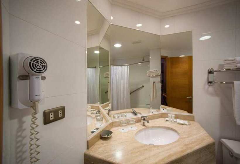 Hotel Diego De Almagro Lomas Verdes