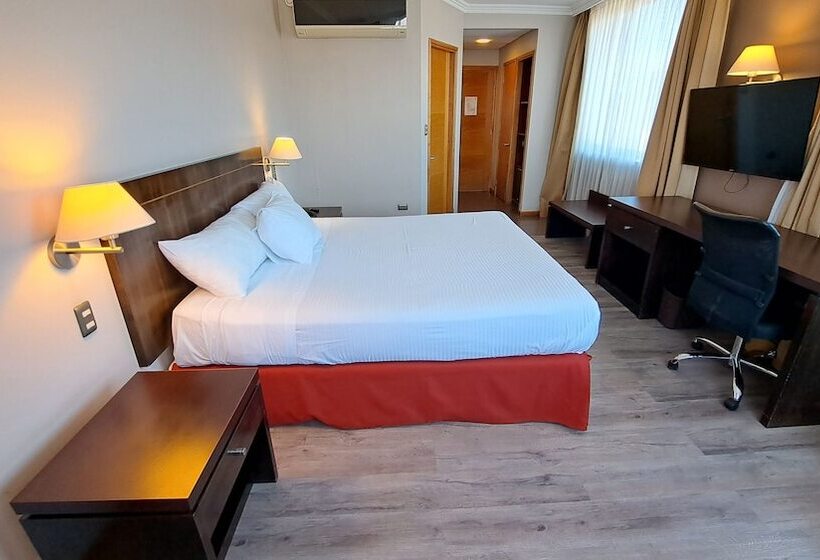 Hotel Diego De Almagro Lomas Verdes