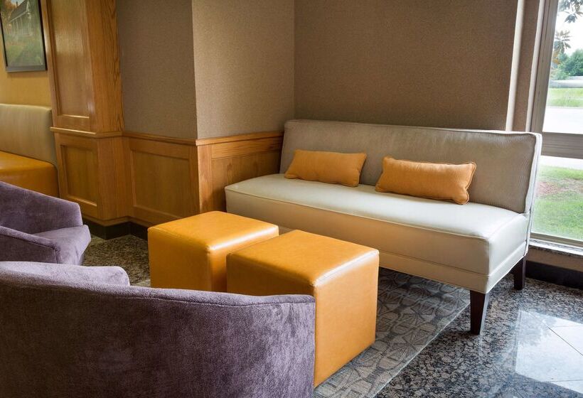 هتل Drury Inn & Suites Lafayette La