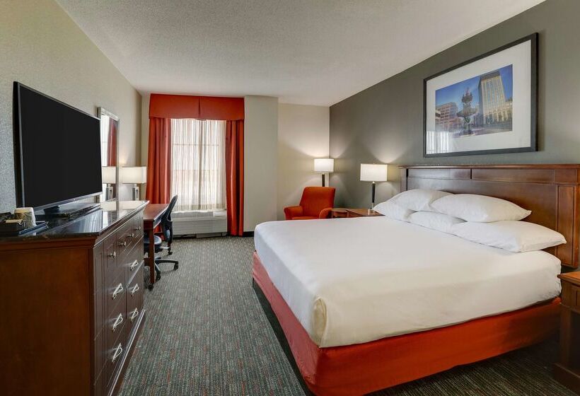 هتل Drury Inn & Suites Montgomery
