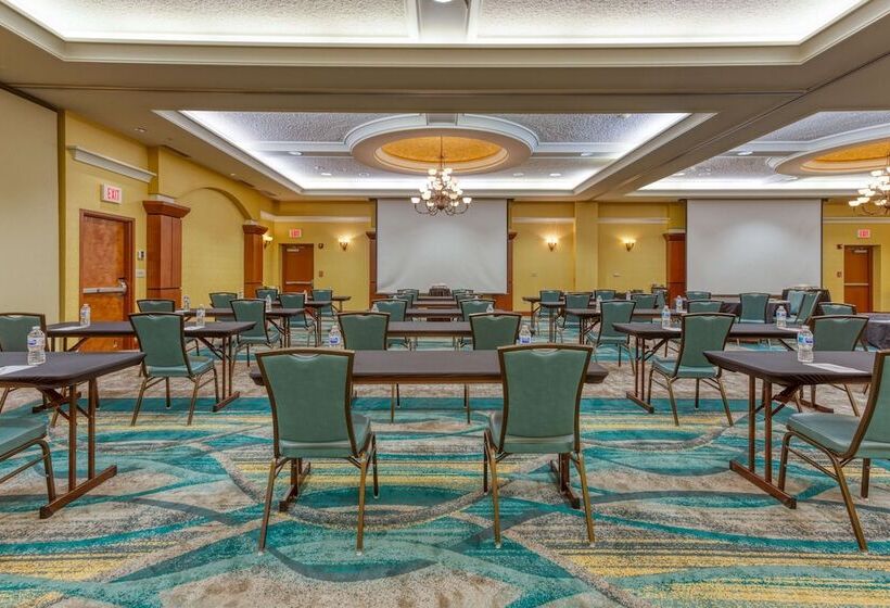 Drury Plaza Hotel St. Louis Chesterfield