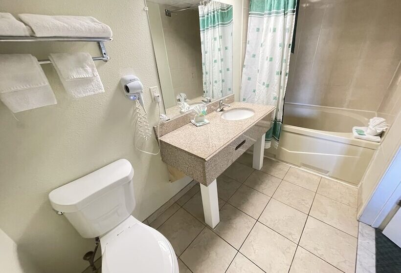 בית מלון כפרי Empire Inn & Suites Absecon/atlantic City