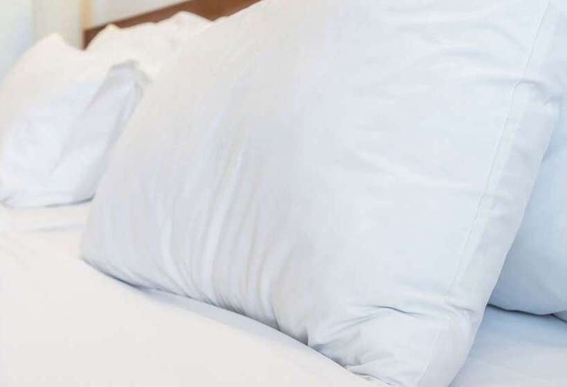 فندق Executive Inn Hondo