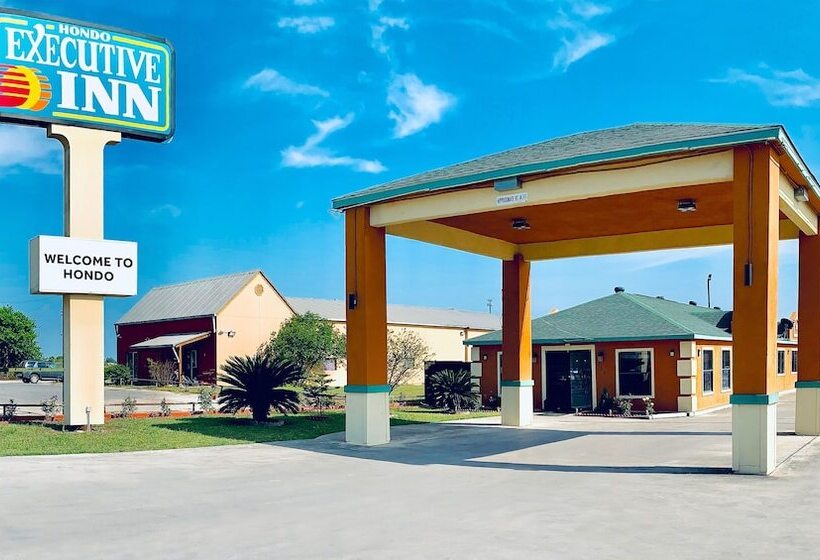 فندق Executive Inn Hondo