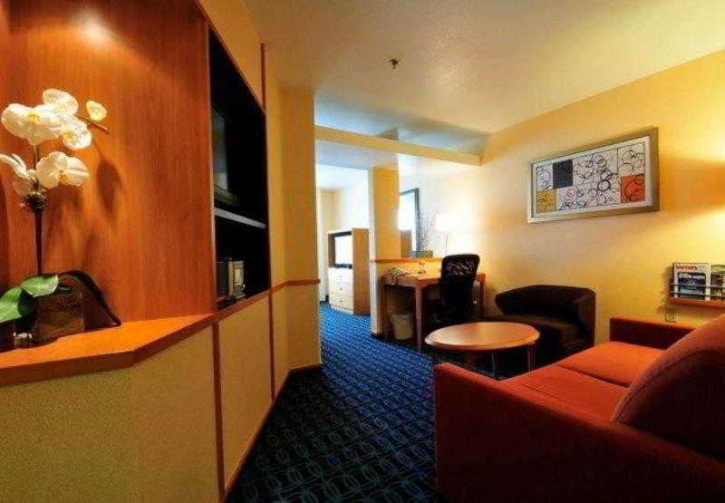 فندق Fairfield Inn & Suites By Marriott Springdale