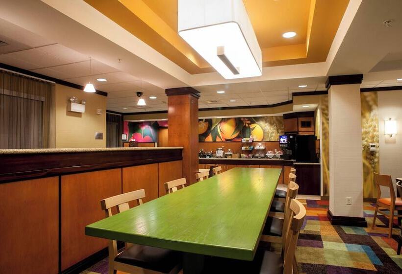 فندق Fairfield Inn & Suites Clovis