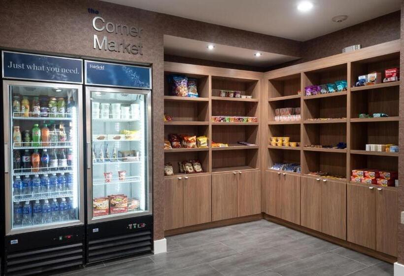 בית מלון כפרי Fairfield Inn & Suites Denton