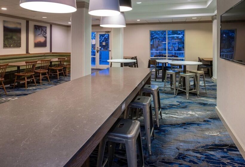 هتل Fairfield Inn & Suites High Point Archdale