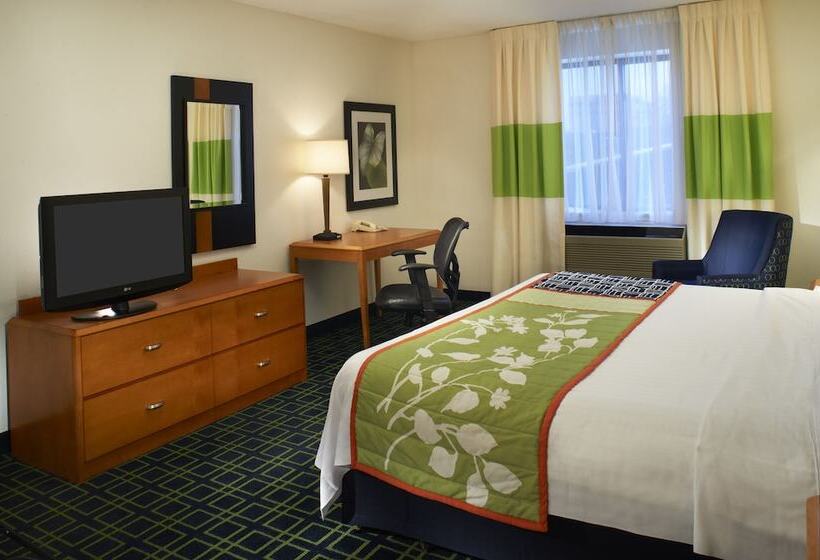 בית מלון כפרי Fairfield Inn & Suites Indianapolis East