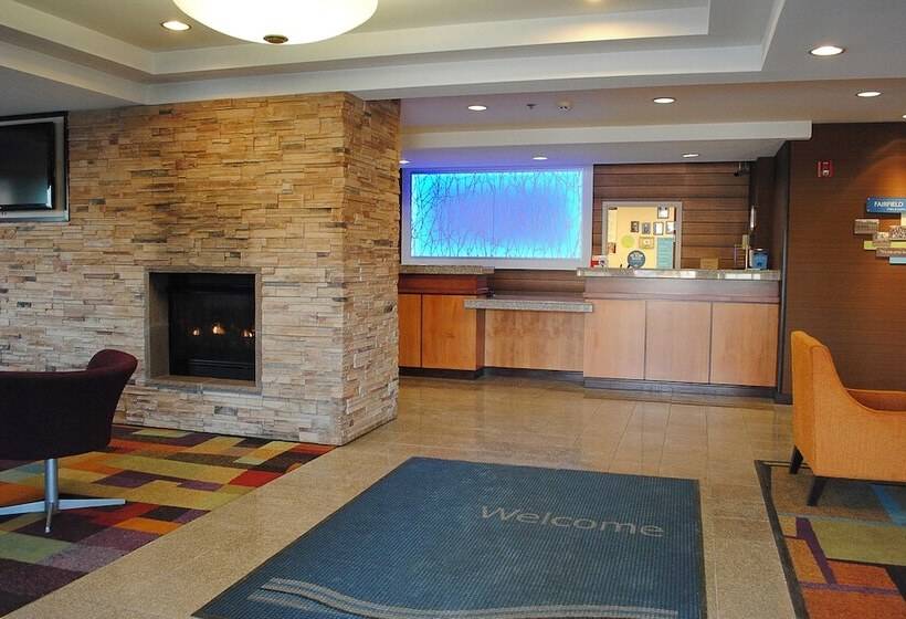 בית מלון כפרי Fairfield Inn & Suites Indianapolis East