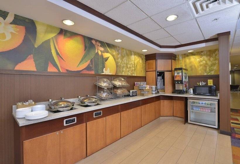 בית מלון כפרי Fairfield Inn And Suites By Marriott Williamsport