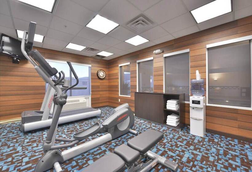 בית מלון כפרי Fairfield Inn And Suites By Marriott Williamsport