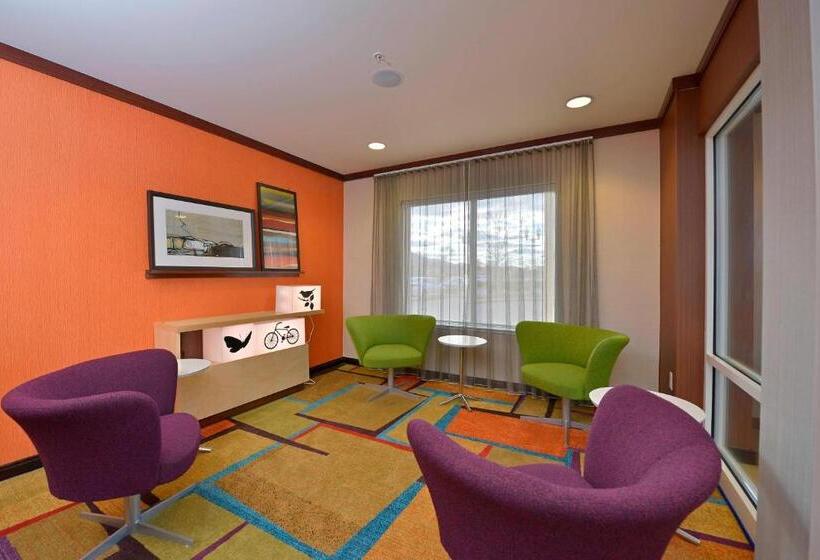 בית מלון כפרי Fairfield Inn And Suites By Marriott Williamsport