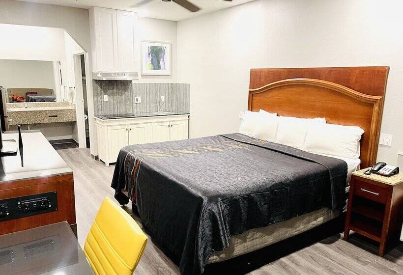 Отель Americas Best Value Inn La Porte