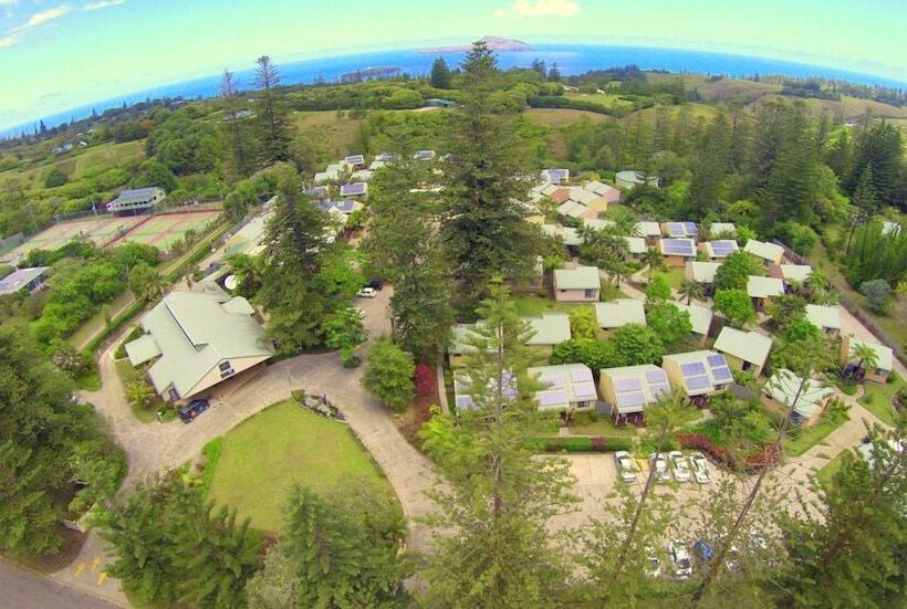 هتل Governors Lodge Resort