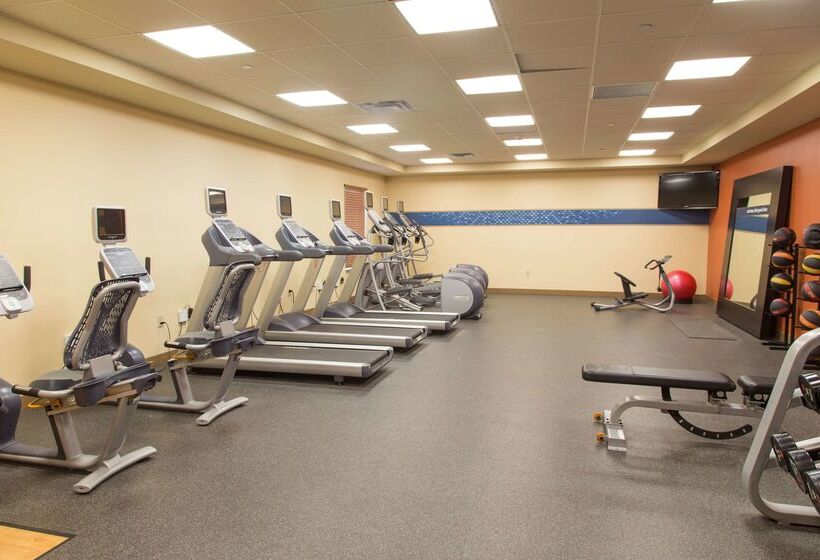 호텔 Hampton Inn & Suites Dodge City