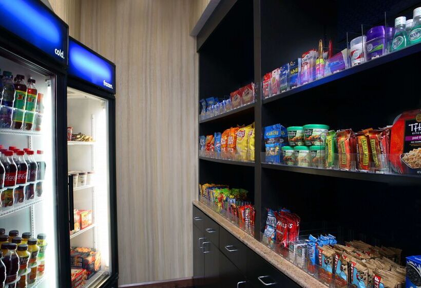 فندق Hampton Inn & Suites By Hilton Fargo Medical Center