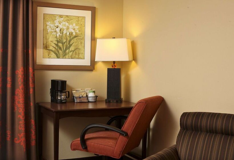 فندق Hampton Inn & Suites By Hilton Fargo Medical Center