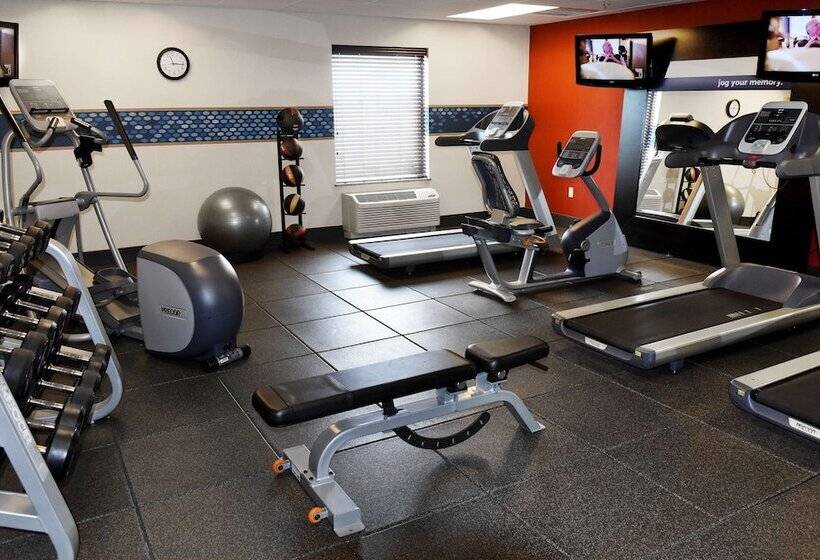 فندق Hampton Inn & Suites By Hilton Fargo Medical Center