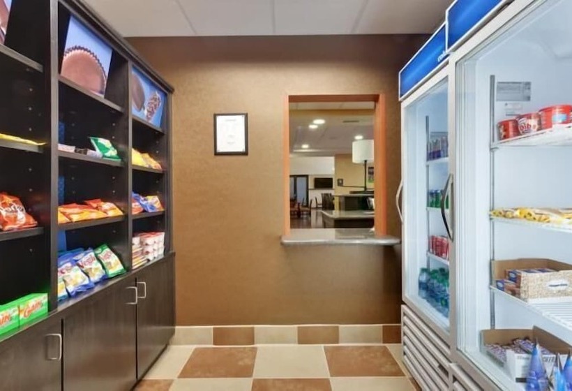ホテル Hampton Inn & Suites Fresno Northwest