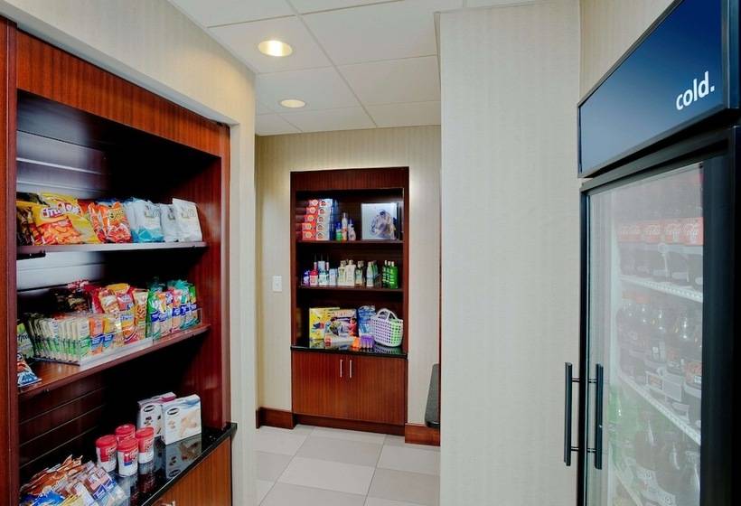 هتل Hampton Inn & Suites Ocean City/bayfront Convention Center