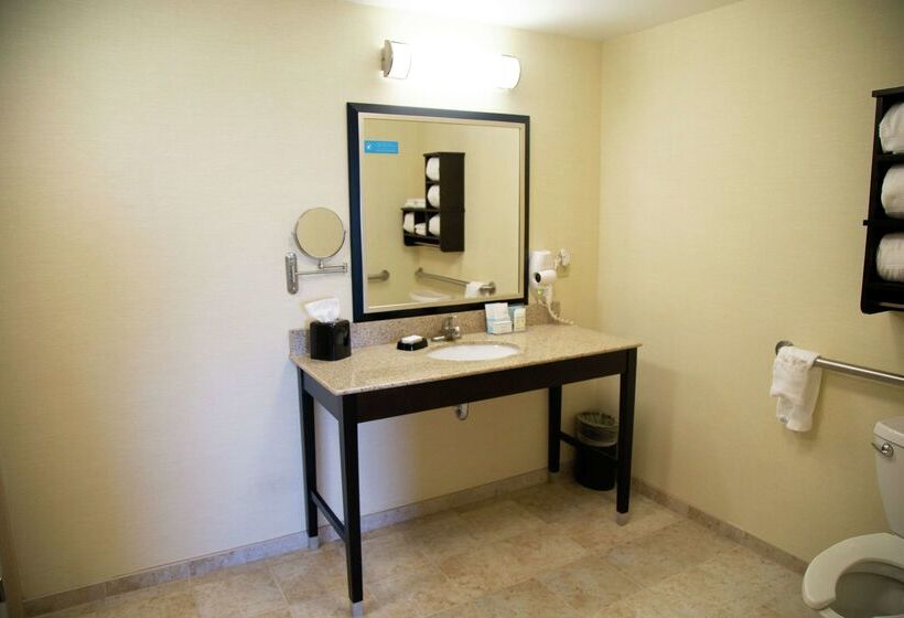 ホテル Hampton Inn & Suites Sharon