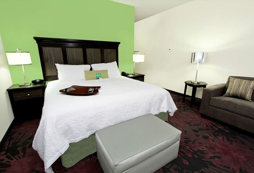 호텔 Hampton Inn & Suites Winnie