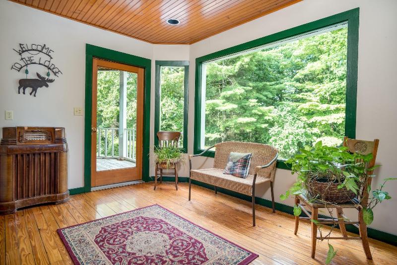 ホテル Highland Lake Inn & Resort  Flat Rock