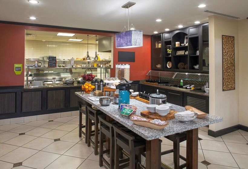 فندق Hilton Garden Inn Jonesboro