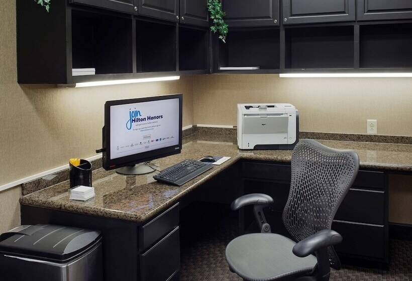 فندق Hilton Garden Inn Jonesboro