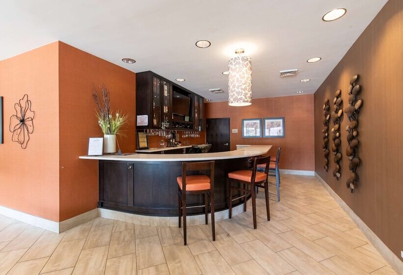 בית מלון כפרי Hilton Garden Inn Ogden Ut