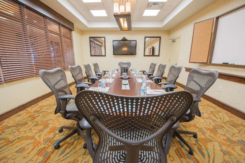 فندق Hilton Garden Inn Watertown/thousand Islands