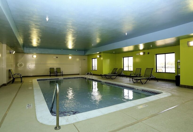 בית מלון כפרי Holiday Inn Express & Suites Marion Northeast, An Ihg