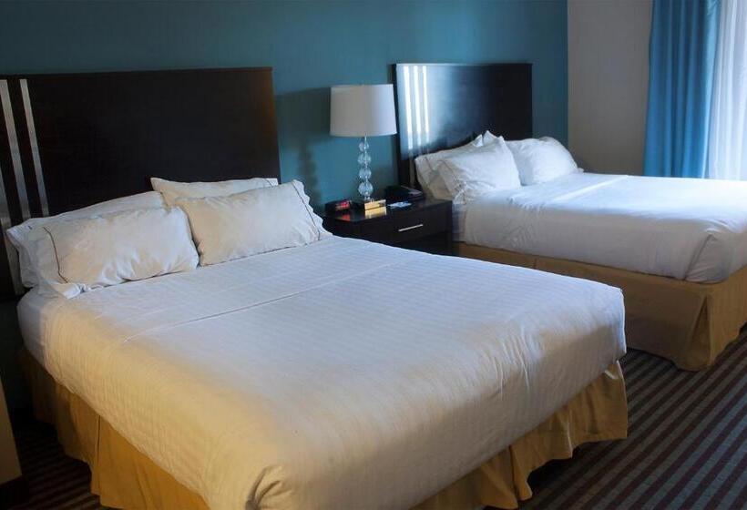 Отель Holiday Inn Express & Suites Youngstown West   Austintown By Ihg