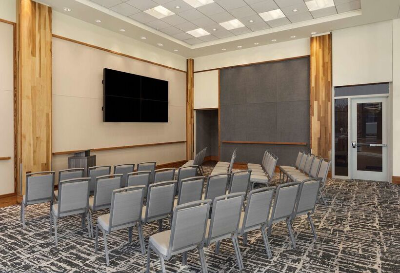 فندق Homewood Suites By Hilton University City