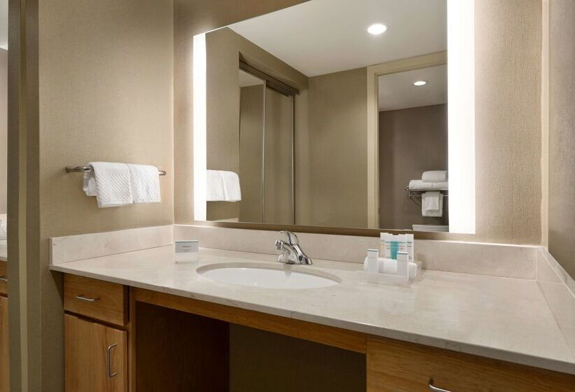 فندق Homewood Suites By Hilton University City