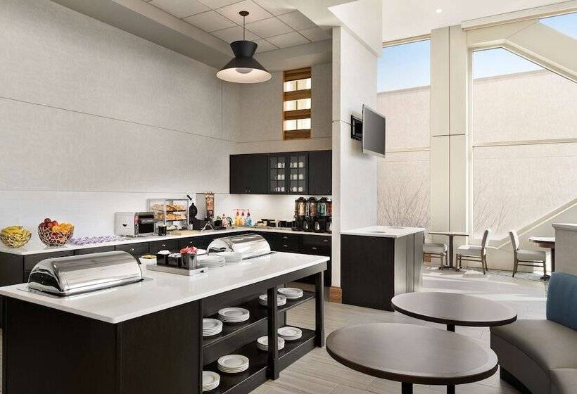 فندق Homewood Suites By Hilton University City