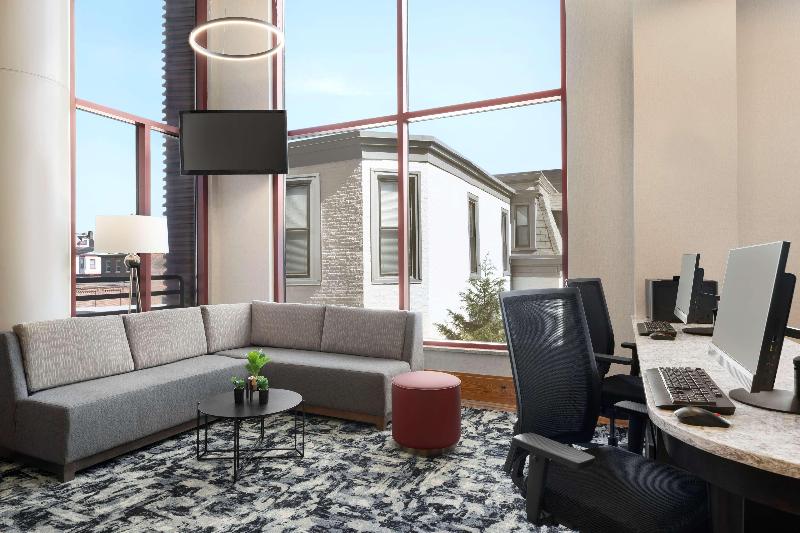 فندق Homewood Suites By Hilton University City