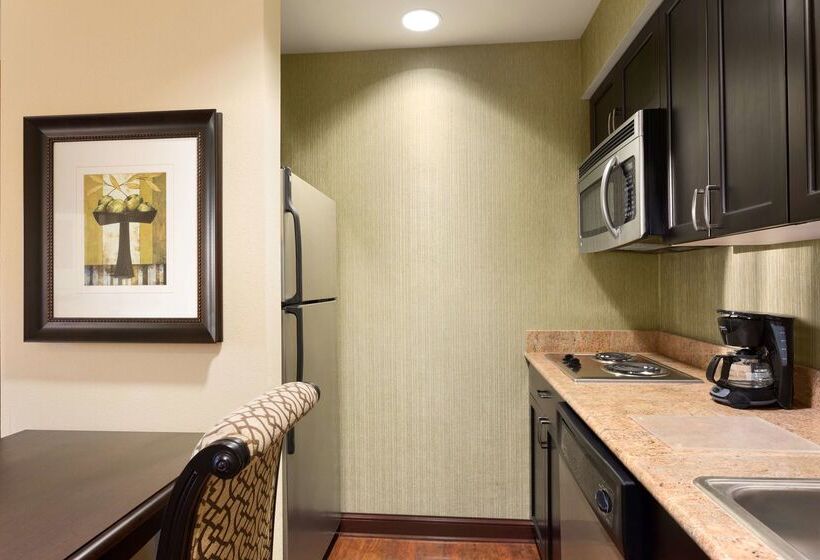هتل Homewood Suites By Hilton Lafayette, La
