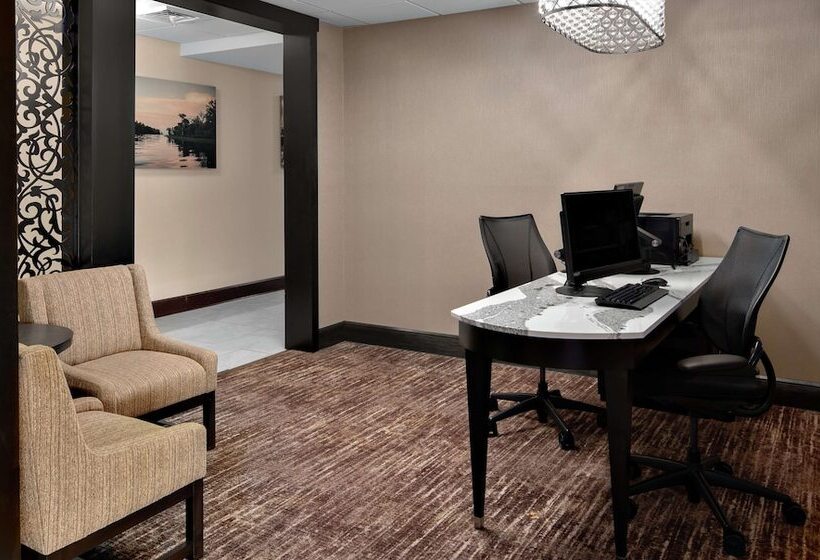 هتل Homewood Suites By Hilton Lafayette, La