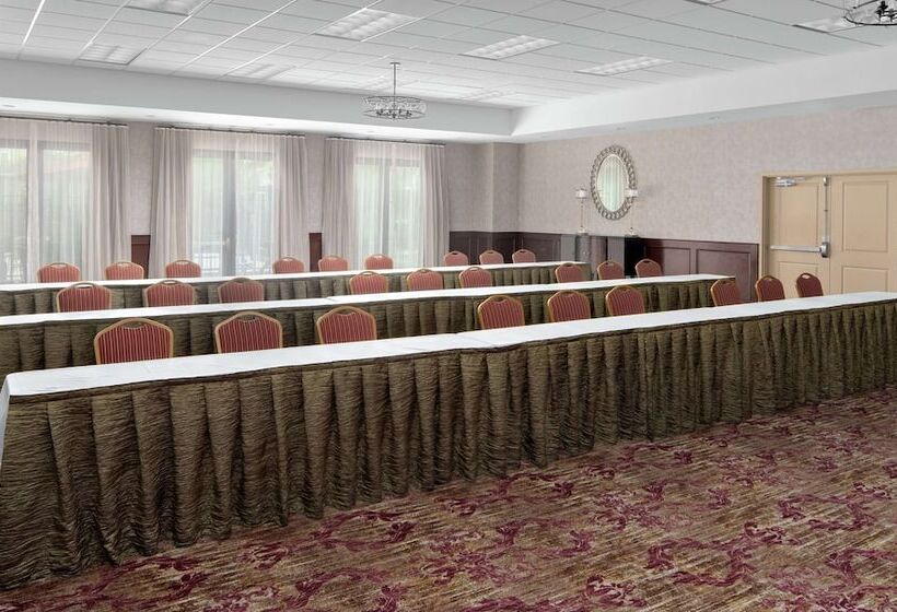 هتل Homewood Suites By Hilton Lafayette, La