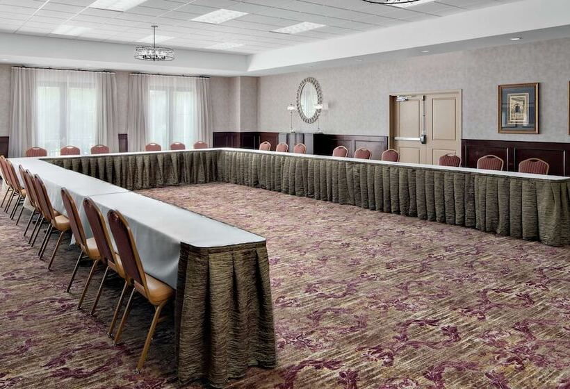 هتل Homewood Suites By Hilton Lafayette, La