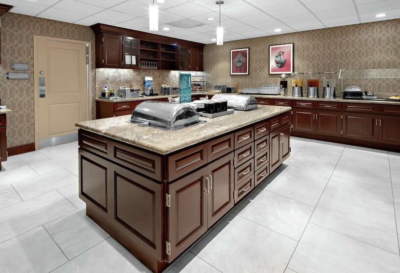 هتل Homewood Suites By Hilton Lafayette, La