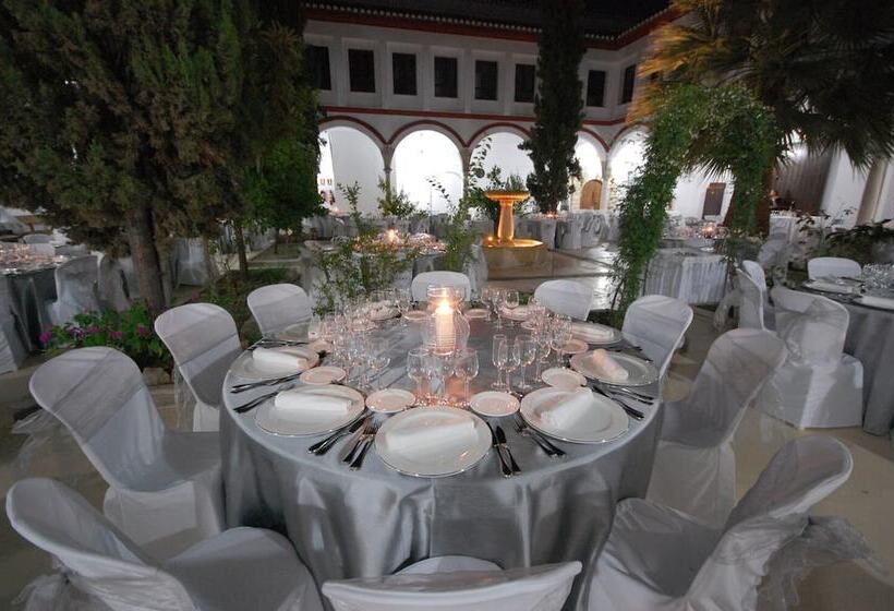 Отель Hospederia San Francisco