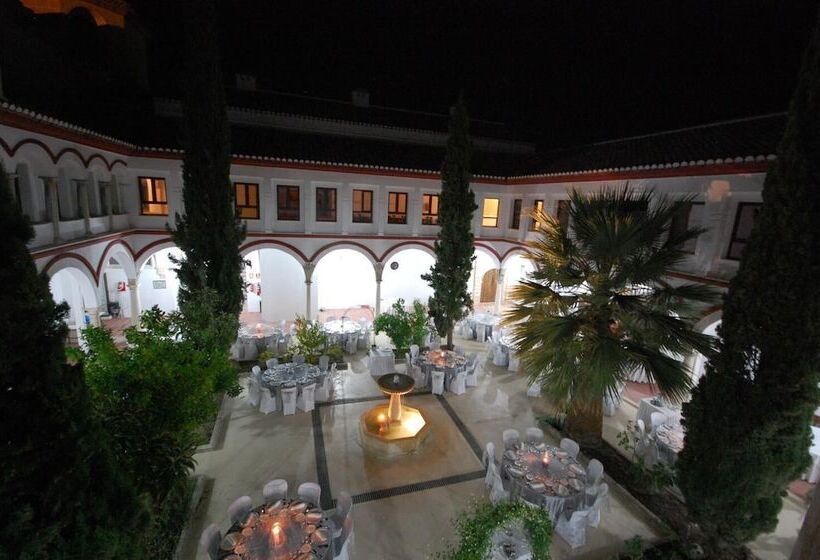 Отель Hospederia San Francisco