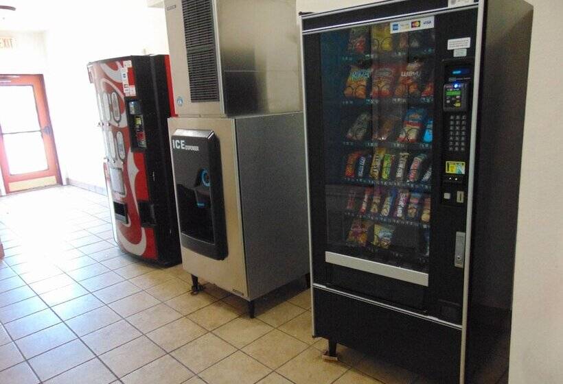 酒店 Howard Johnson By Wyndham Lubbock Tx