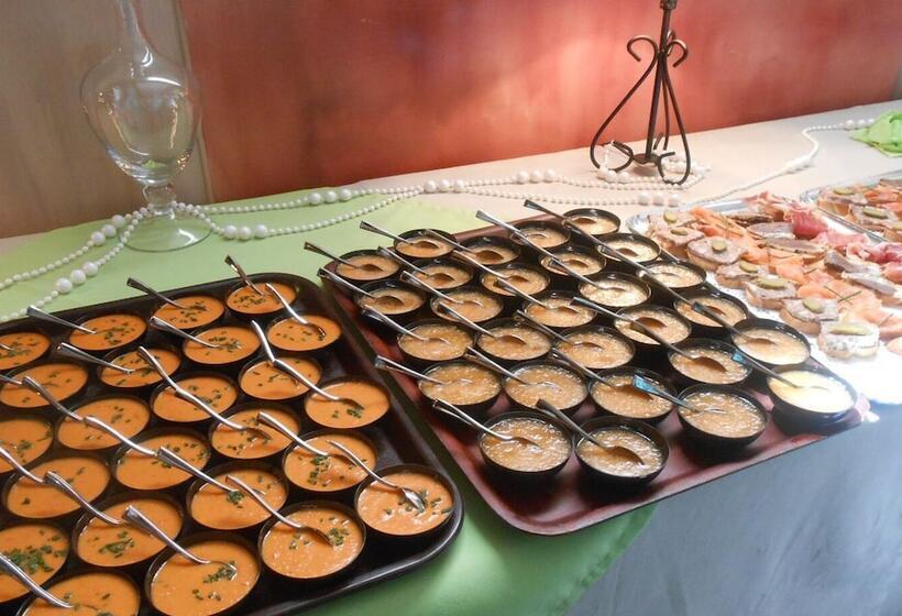 Отель Hôtel Cortie